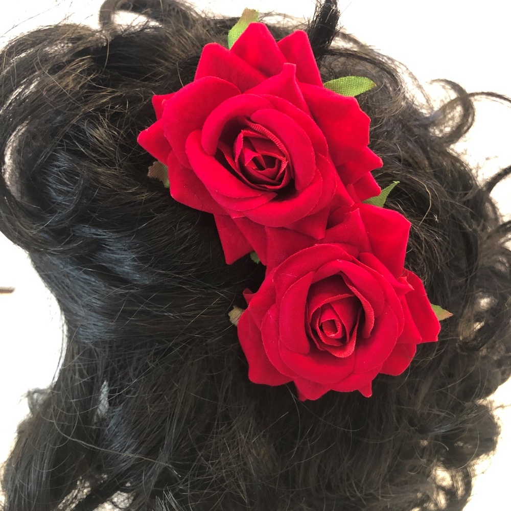 Bridal Flower Hair comb, two red roses pin up